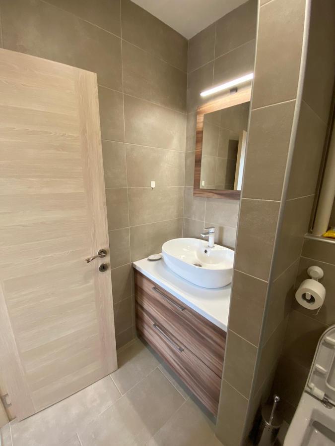 Cosy Apart Aca Belgrade Exterior photo